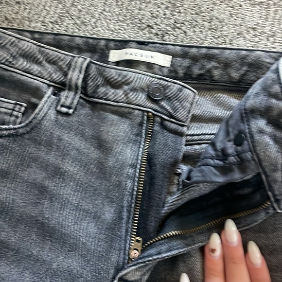 Dark gray ripped jeans - Picture 4 of 6